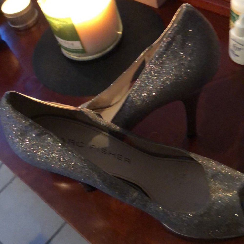 Beautiful Glitter Marc Fisher heels